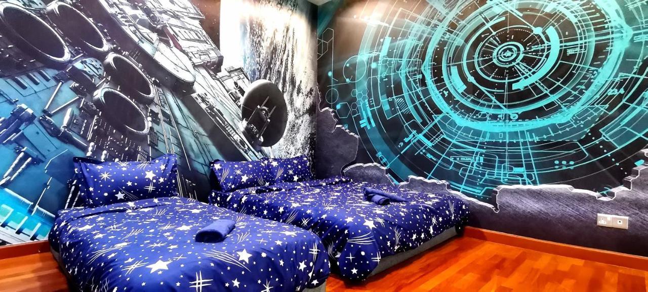 Apartment Klcc Star Wars Themed 4br 1800sf Kuala Lumpur